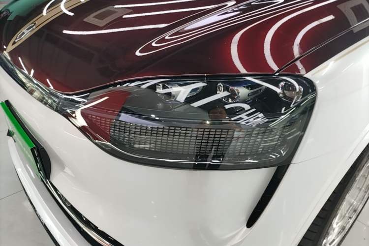 Used Hima AITO M9 2025 Extended-Range Ultra Version 52 kWh 6-Seater Left Front Headlight