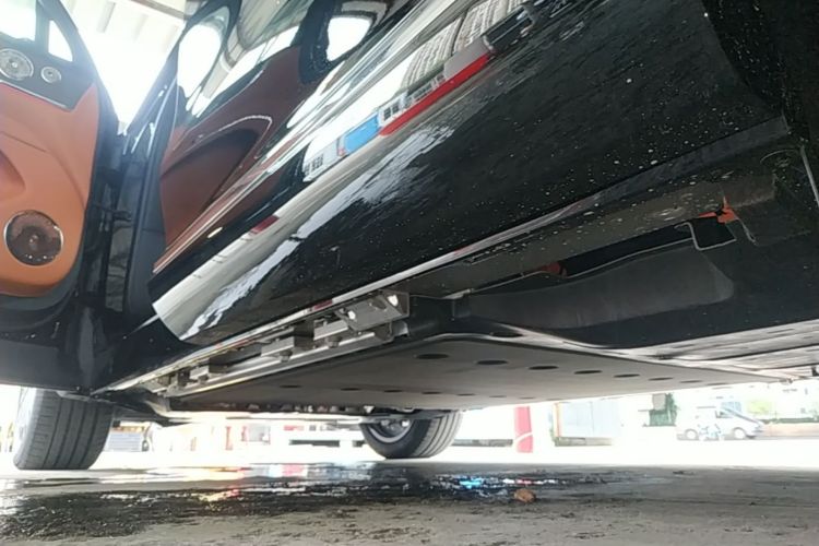 Used Hima AITO M9 2026 Model Range-Extended Max+ Edition 6-seater Left Side Sill