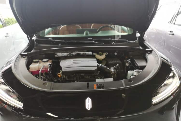 Used Hima H5 2025 Model Range-Extending Max Engine Bay