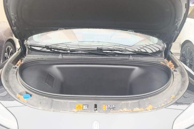 Used Hima H5 2025 Model Pure Electric Max Long Range Engine Bay
