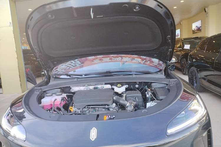 Used Hima H5 2025 Model Range-Extending Max Engine Bay