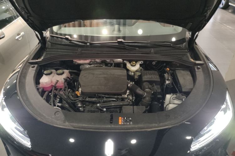 Used Hima H5 2025 Model Range-Extending Max Engine Bay