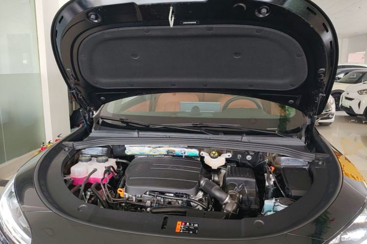 Used Hima H5 2025 Model Range-Extending Max Engine Bay