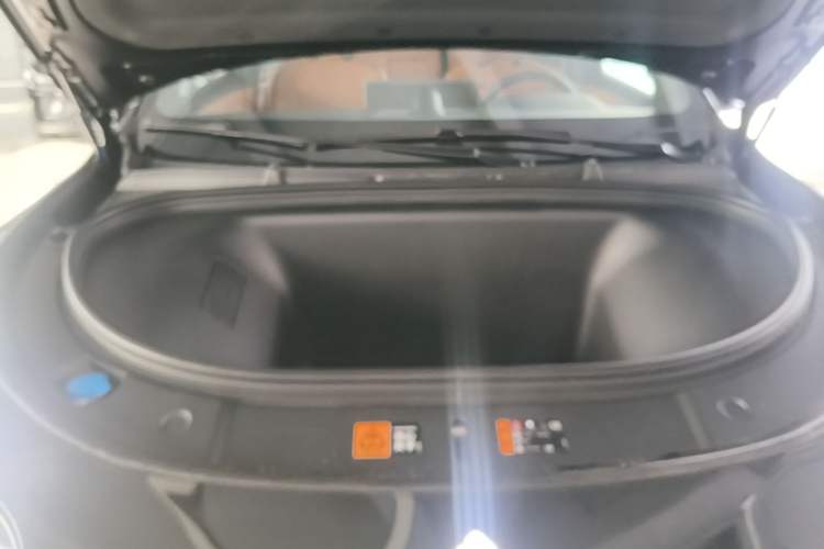 Used Hima H5 2025 Model Pure Electric Max Engine Bay