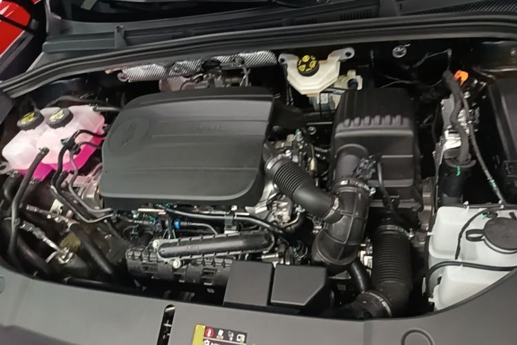 Used Hima H5 2025 Model Range-Extending Max Engine Bay