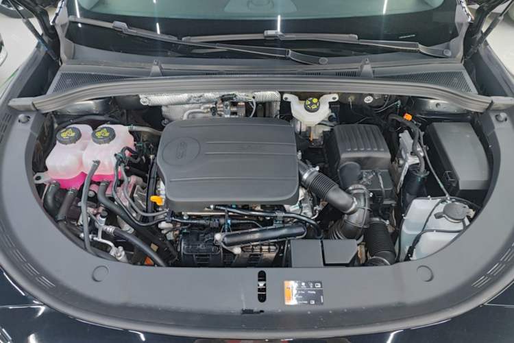 Used Hima H5 2025 Model Range-Extending Max Engine Bay