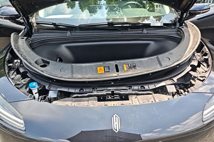 Used Hima H5 2025 Model Pure Electric Max Long Range Engine Bay