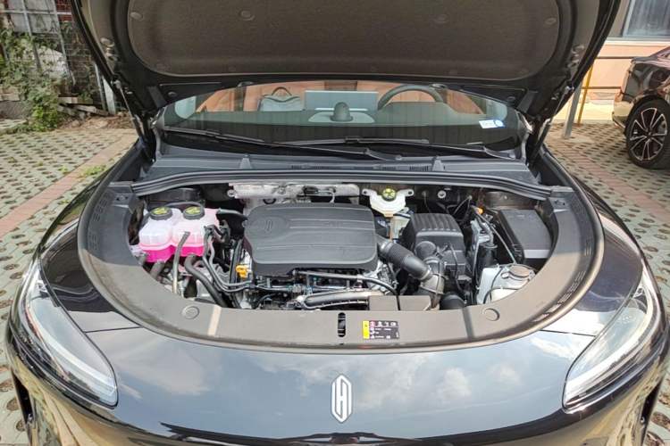 Used Hima H5 2025 Model Range-Extending Max Engine Bay
