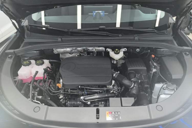 Used Hima H5 2025 Model Range-Extending Max Engine Bay