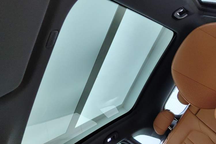 Used Hima H5 2025 Model Range-Extending Max Headliner