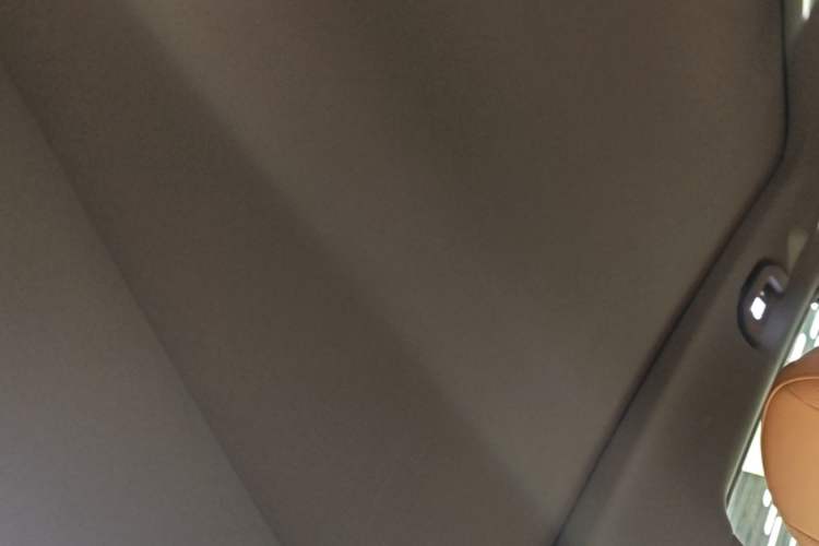 Used Hima H5 2025 Model Range-Extending Max Headliner