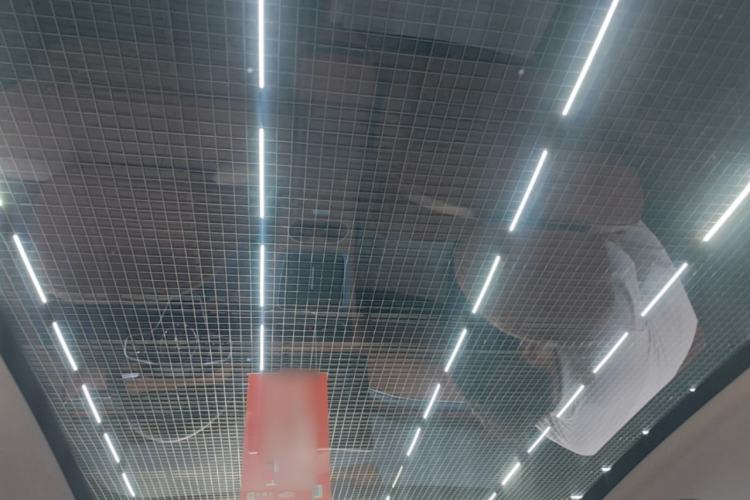 Used Hima H5 2025 Model Range-Extending Max Headliner