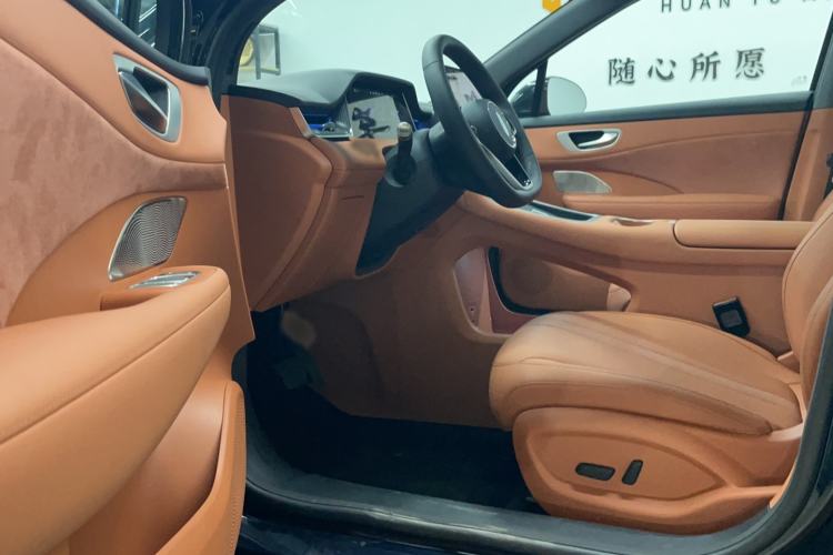 Used Hima H5 2025 Model Range-Extending Max Interior 2