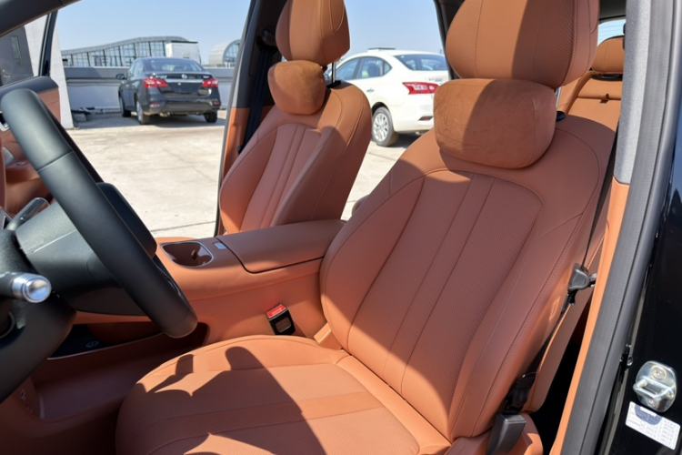 Used Hima H5 2025 Model Range-Extending Max Interior 2