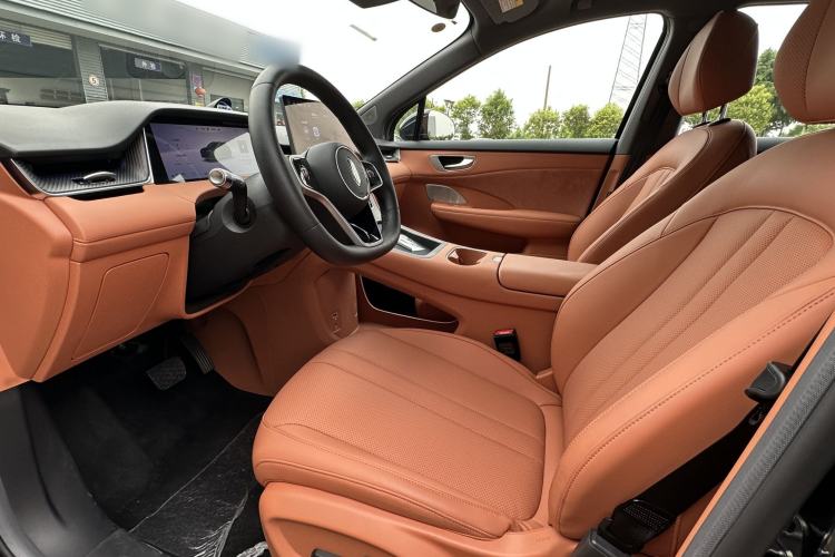 Used Hima H5 2025 Model Range-Extending Max Interior 2