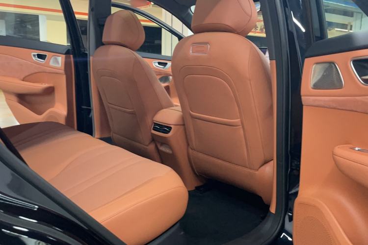 Used Hima H5 2025 Model Range-Extending Max Interior 6