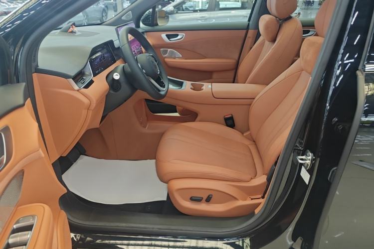 Used Hima H5 2025 Model Range-Extending Max Left Front Seat