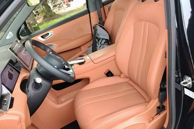 Used Hima H5 2025 Model Pure Electric Pro Long-Range Left Front Seat