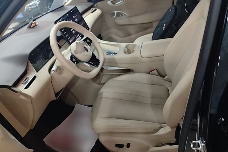 Used Hima H5 2025 Model Range-Extending Pro Left Front Seat