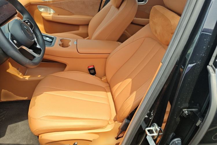 Used Hima H5 2025 Model Range-Extending Max Left Front Seat