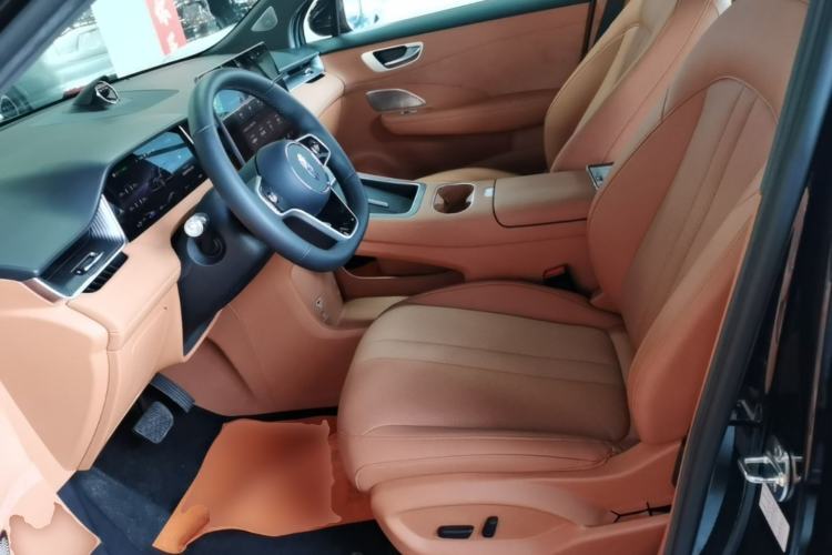 Used Hima H5 2025 Model Range-Extending Max Left Front Seat
