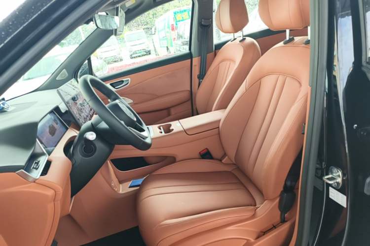 Used Hima H5 2025 Model Range-Extending Max Left Front Seat