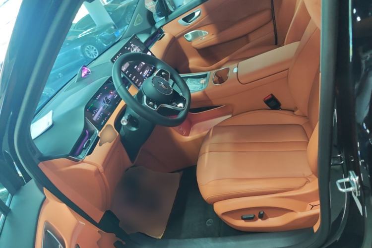 Used Hima H5 2025 Model Range-Extending Max Left Front Seat