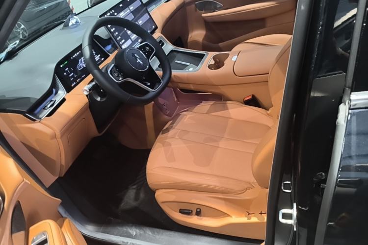 Used Hima H5 2025 Model Range-Extending Max Left Front Seat