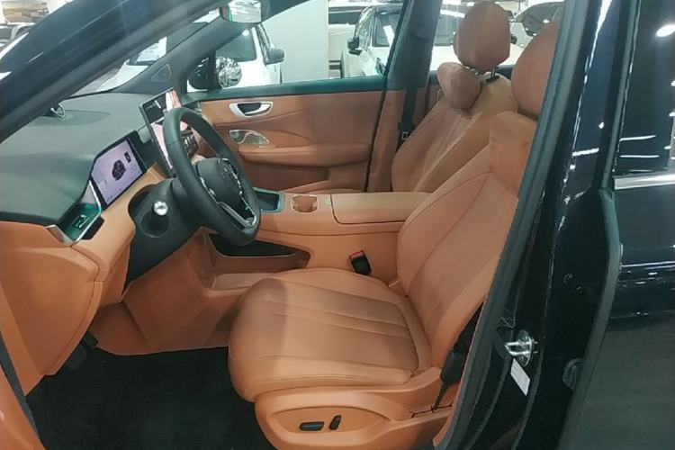 Used Hima H5 2025 Model Range-Extending Max Left Front Seat
