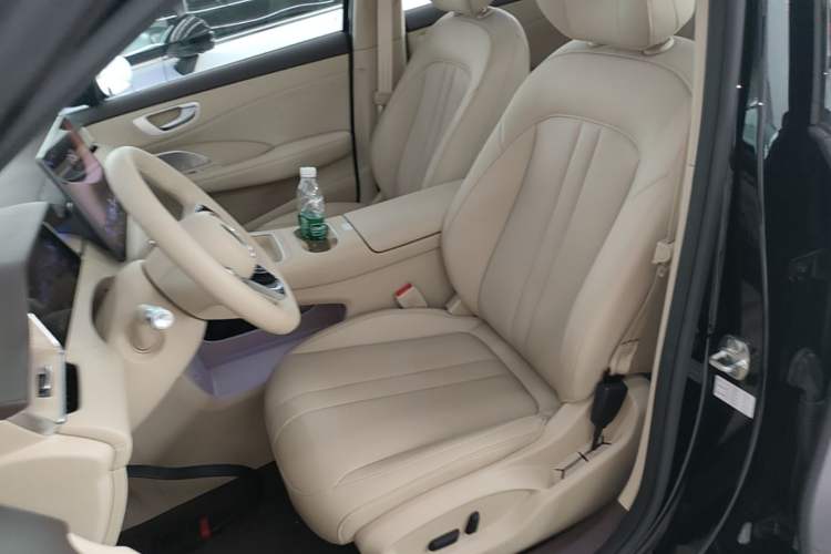 Used Hima H5 2025 Model Range-Extending Max Left Front Seat