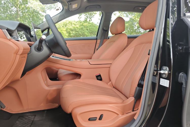 Used Hima H5 2025 Model Range-Extending Max Left Front Seat