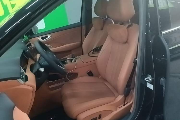 Used Hima H5 2025 Model Range-Extending Max Left Front Seat