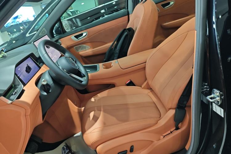 Used Hima H5 2025 Model Range-Extending Max Left Front Seat
