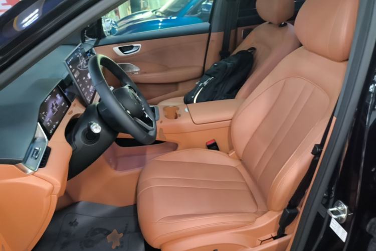 Used Hima H5 2025 Model Range-Extending Pro Left Front Seat