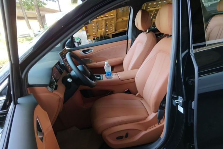 Used Hima H5 2025 Model Range-Extending Max Left Front Seat