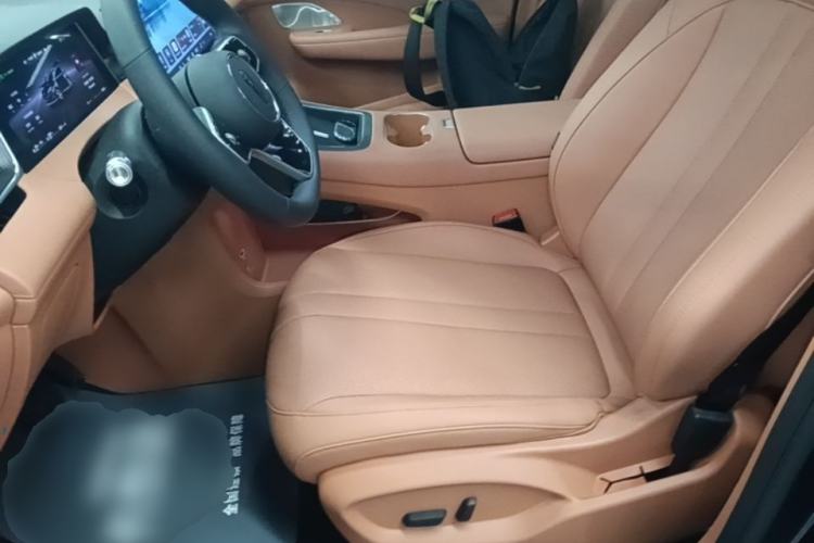 Used Hima H5 2025 Model Range-Extending Pro Left Front Seat