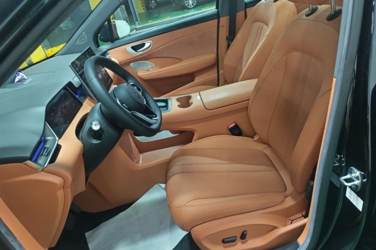 Used Hima H5 2025 Model Range-Extending Max Left Front Seat