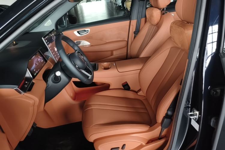 Used Hima H5 2025 Model Range-Extending Max Left Front Seat