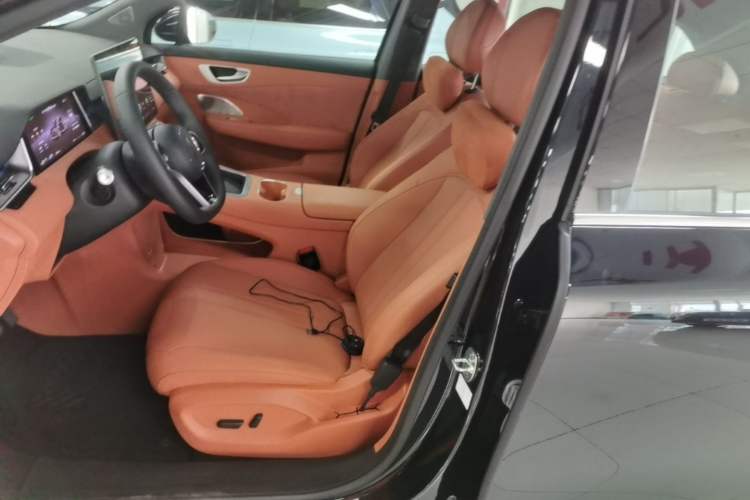 Used Hima H5 2025 Model Range-Extending Max Left Front Seat