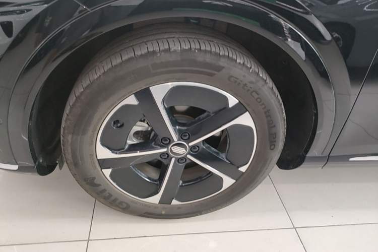 Used Hima H5 2025 Model Range-Extending Max Left Front Wheel Hub