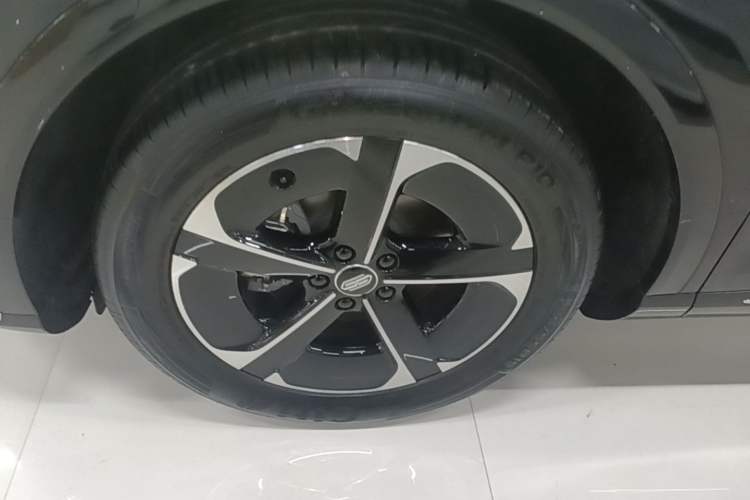 Used Hima H5 2025 Model Range-Extending Max Left Front Wheel Hub