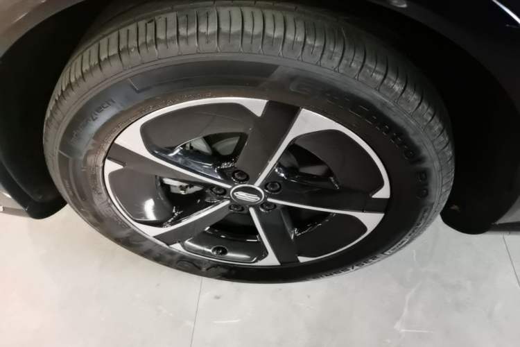Used Hima H5 2025 Model Range-Extending Max Left Front Wheel Hub