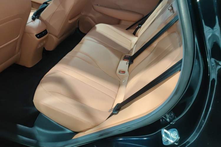 Used Hima H5 2025 Model Range-Extending Max Left Rear Seat