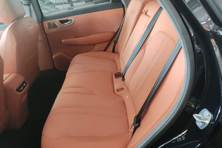 Used Hima H5 2025 Model Range-Extending Max Left Rear Seat