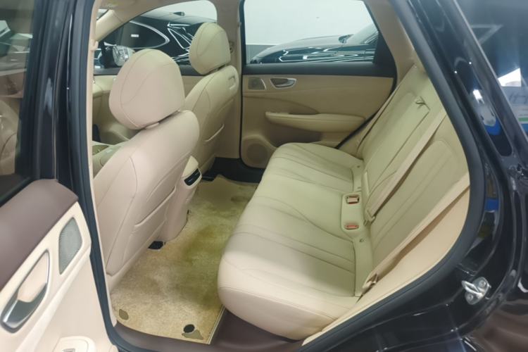 Used Hima H5 2025 Model Pure Electric Max Long Range Left Rear Seat