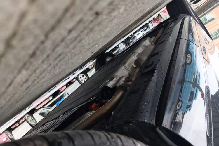 Used Hima H5 2025 Model Range-Extending Max Left Side Sill