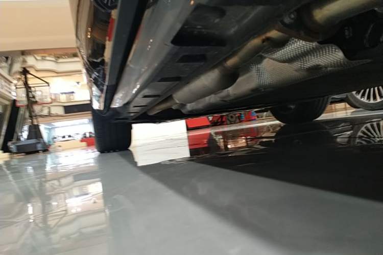 Used Hima H5 2025 Model Range-Extending Max Left Side Sill