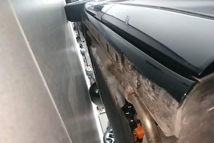 Used Hima H5 2025 Model Range-Extending Pro Left Side Sill