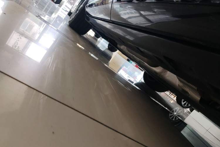 Used Hima H5 2025 Model Range-Extending Max Left Side Sill