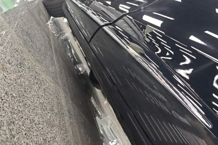 Used Hima H5 2025 Model Range-Extending Max Left Side Sill
